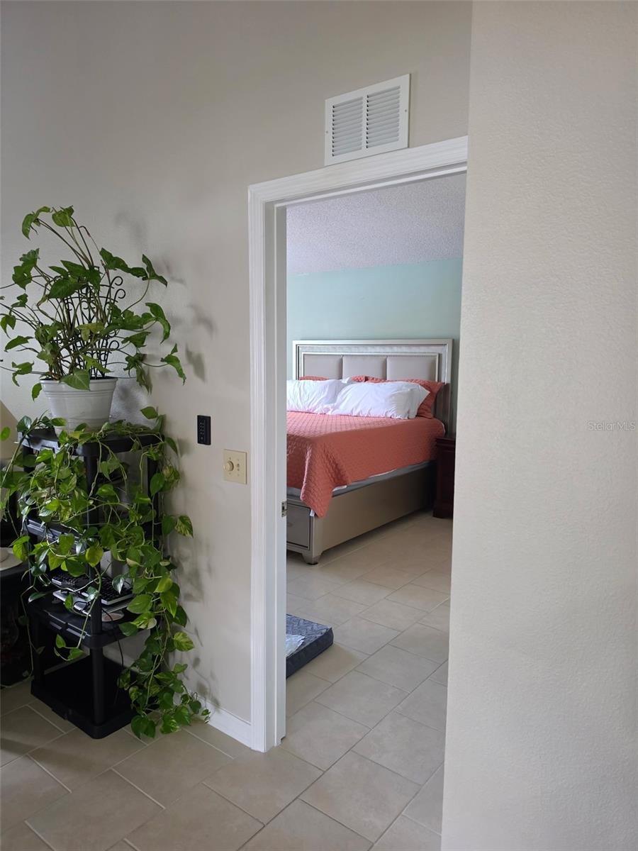 DELTONA WOODS UNIT 02 - Residential