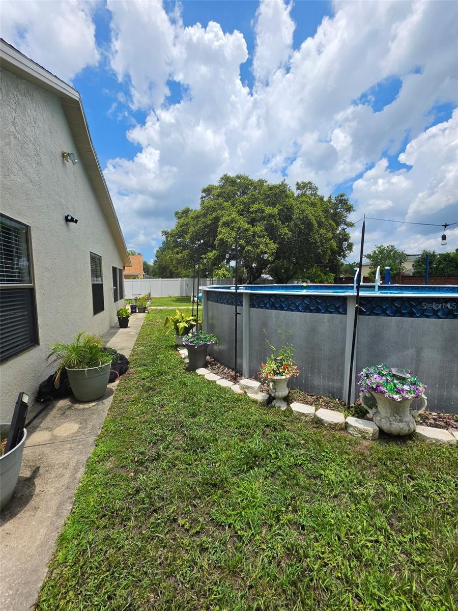 DELTONA WOODS UNIT 02 - Residential