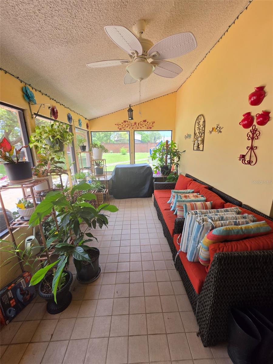 DELTONA WOODS UNIT 02 - Residential