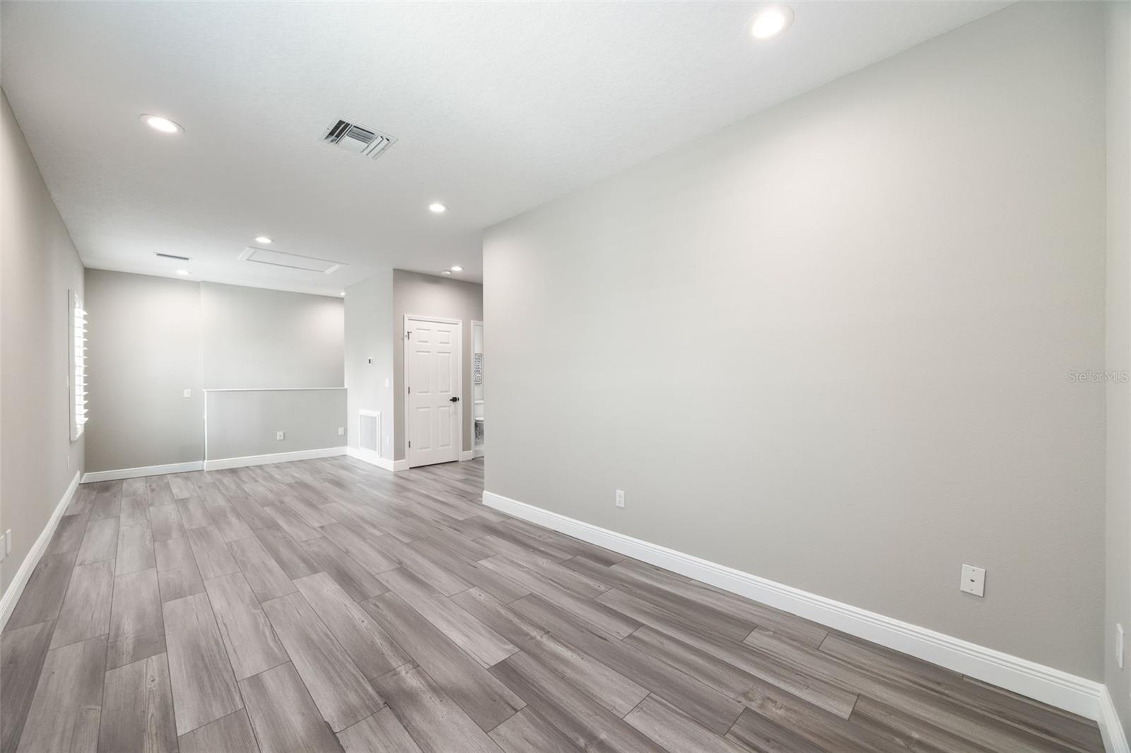 MIRABAY PARCELS 21 & 23 - Residential