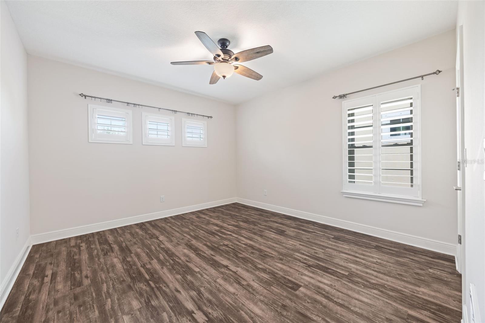 MIRABAY PARCELS 21 & 23 - Residential