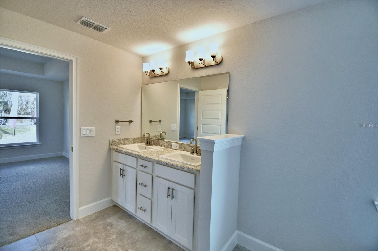 CADENCE CROSSING - Residential