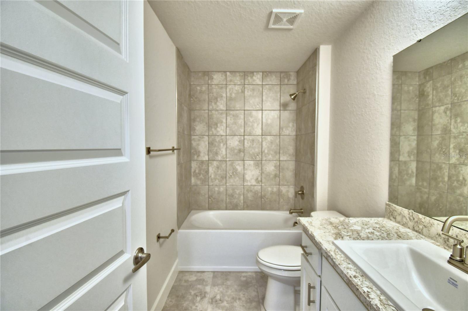 CADENCE CROSSING - Residential