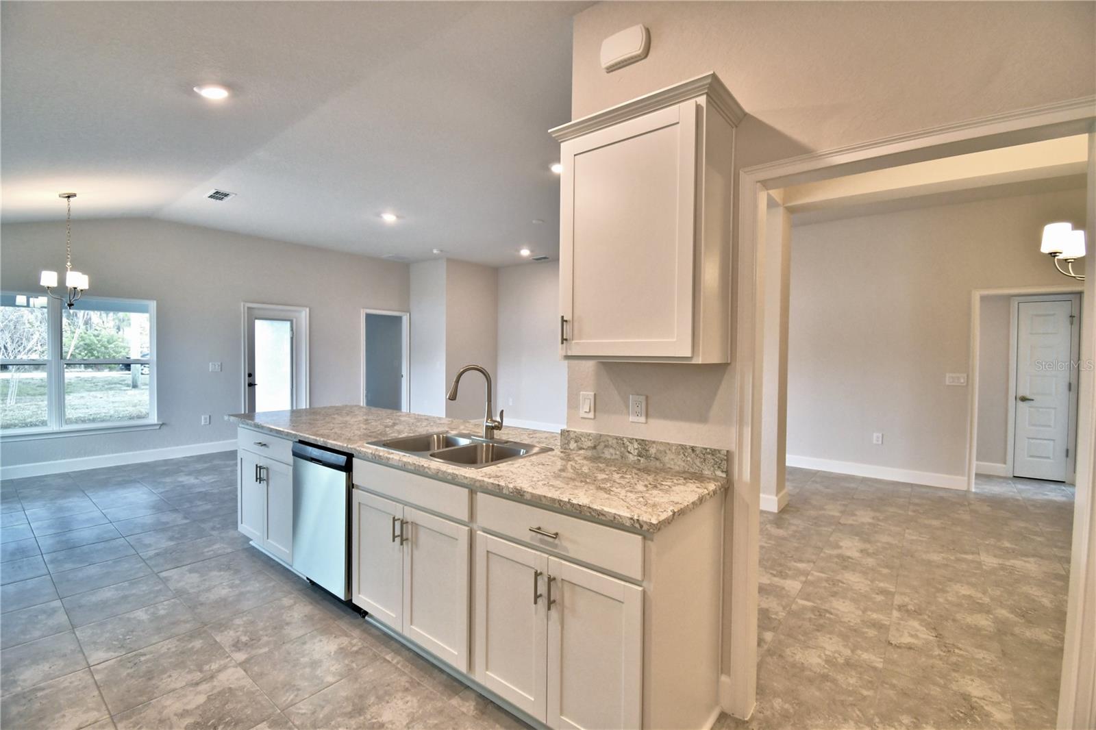 CADENCE CROSSING - Residential