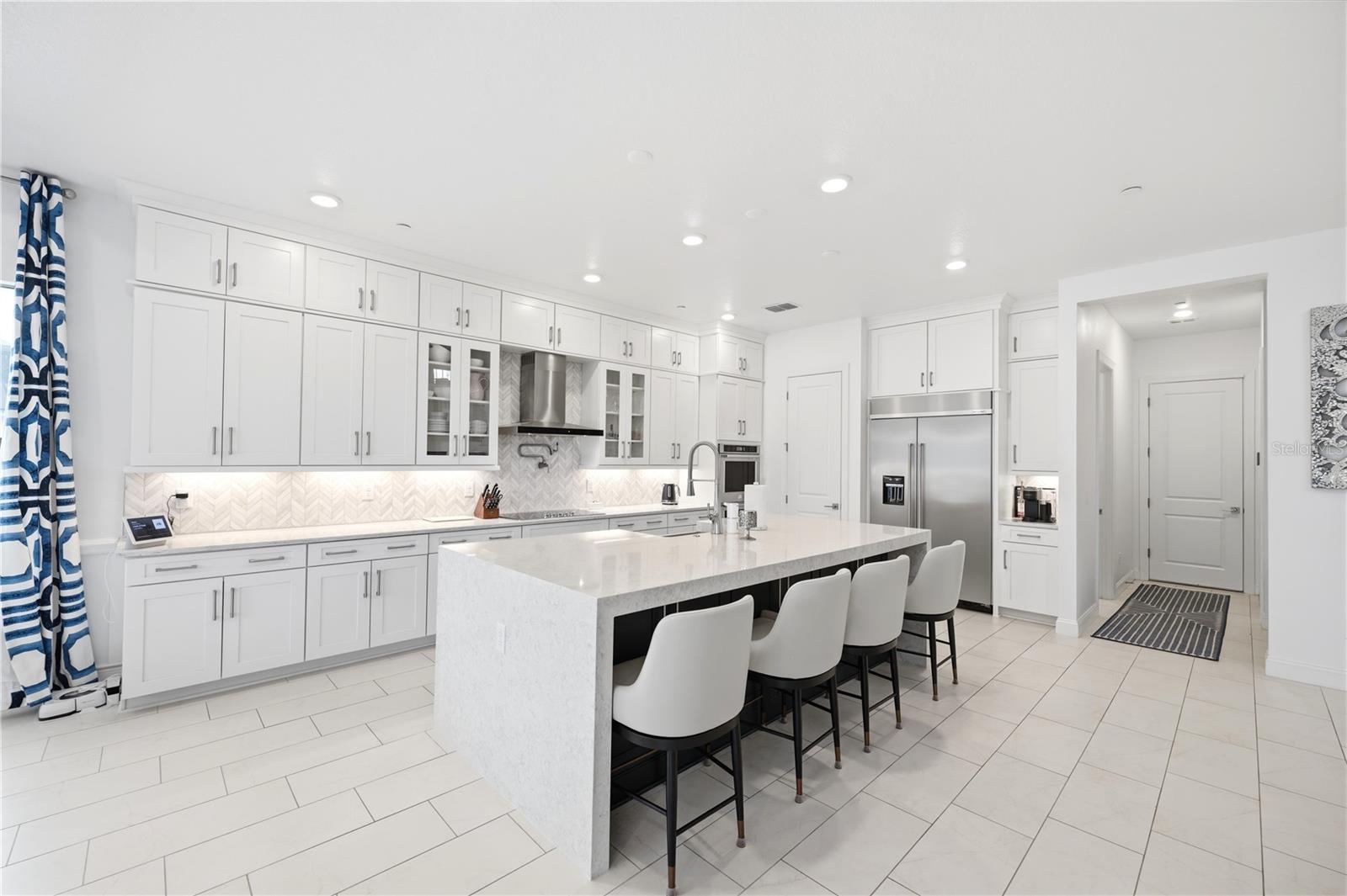 LIVINGSTON GROVE - Residential