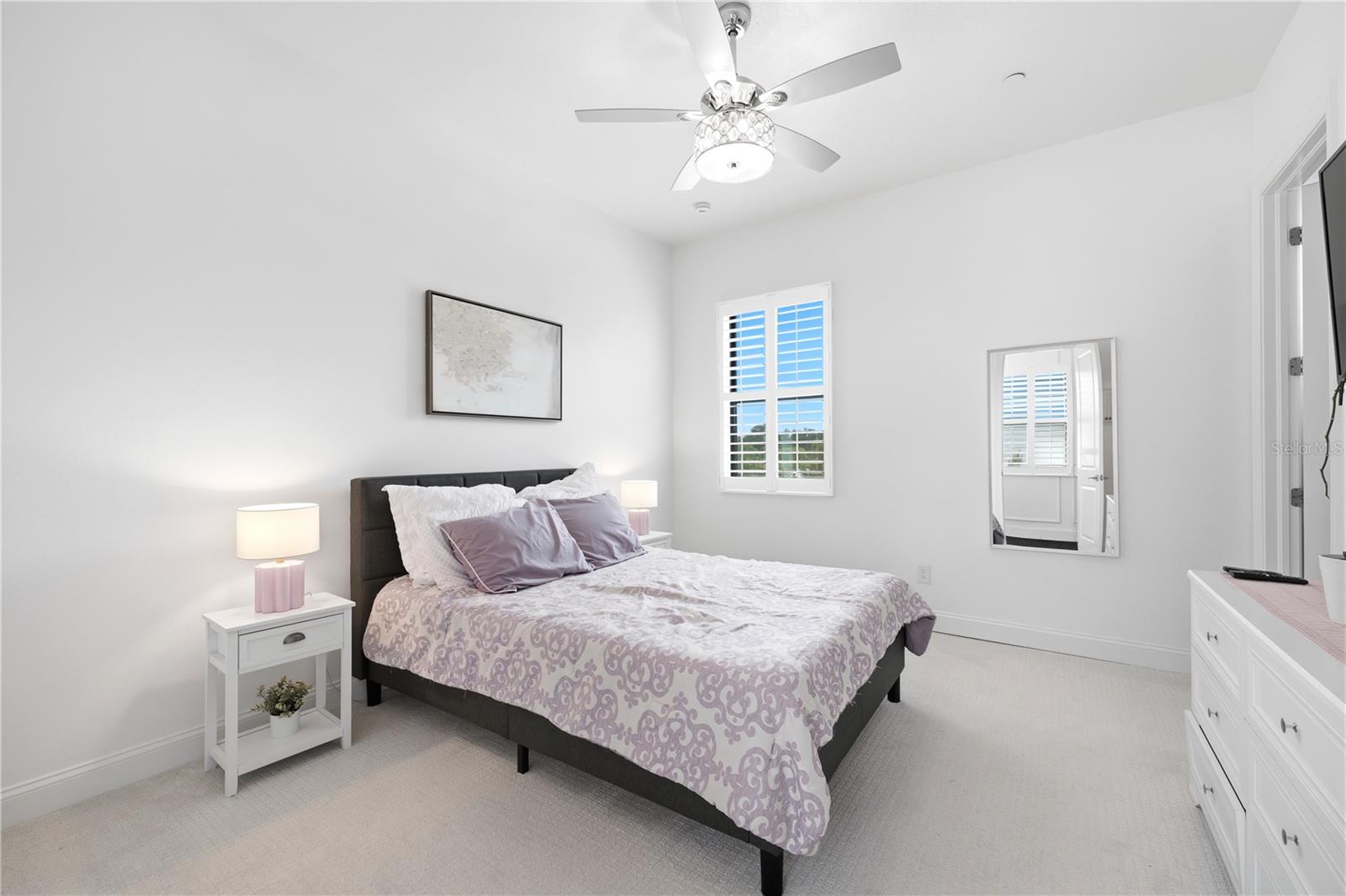 LIVINGSTON GROVE - Residential