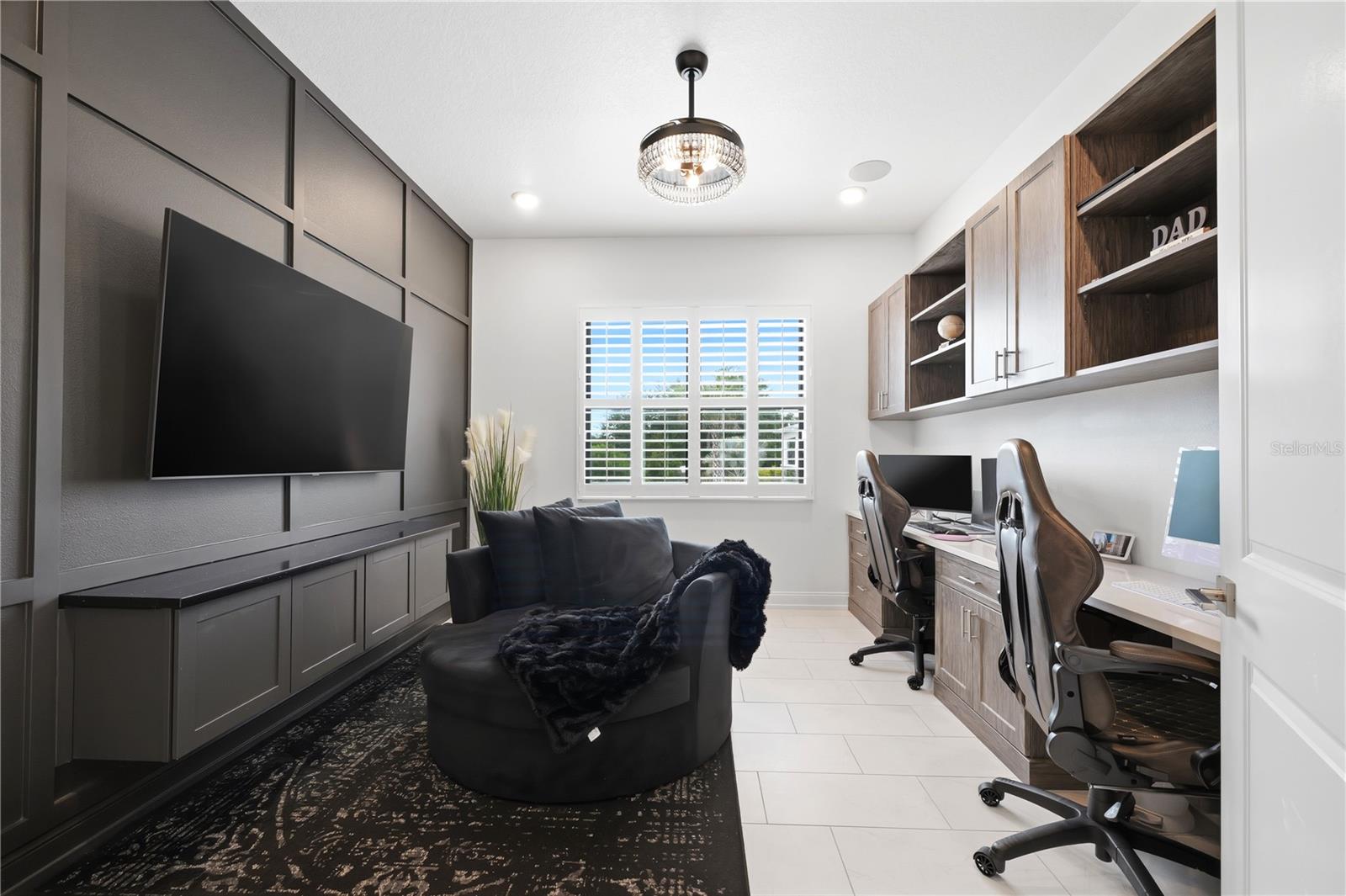 LIVINGSTON GROVE - Residential