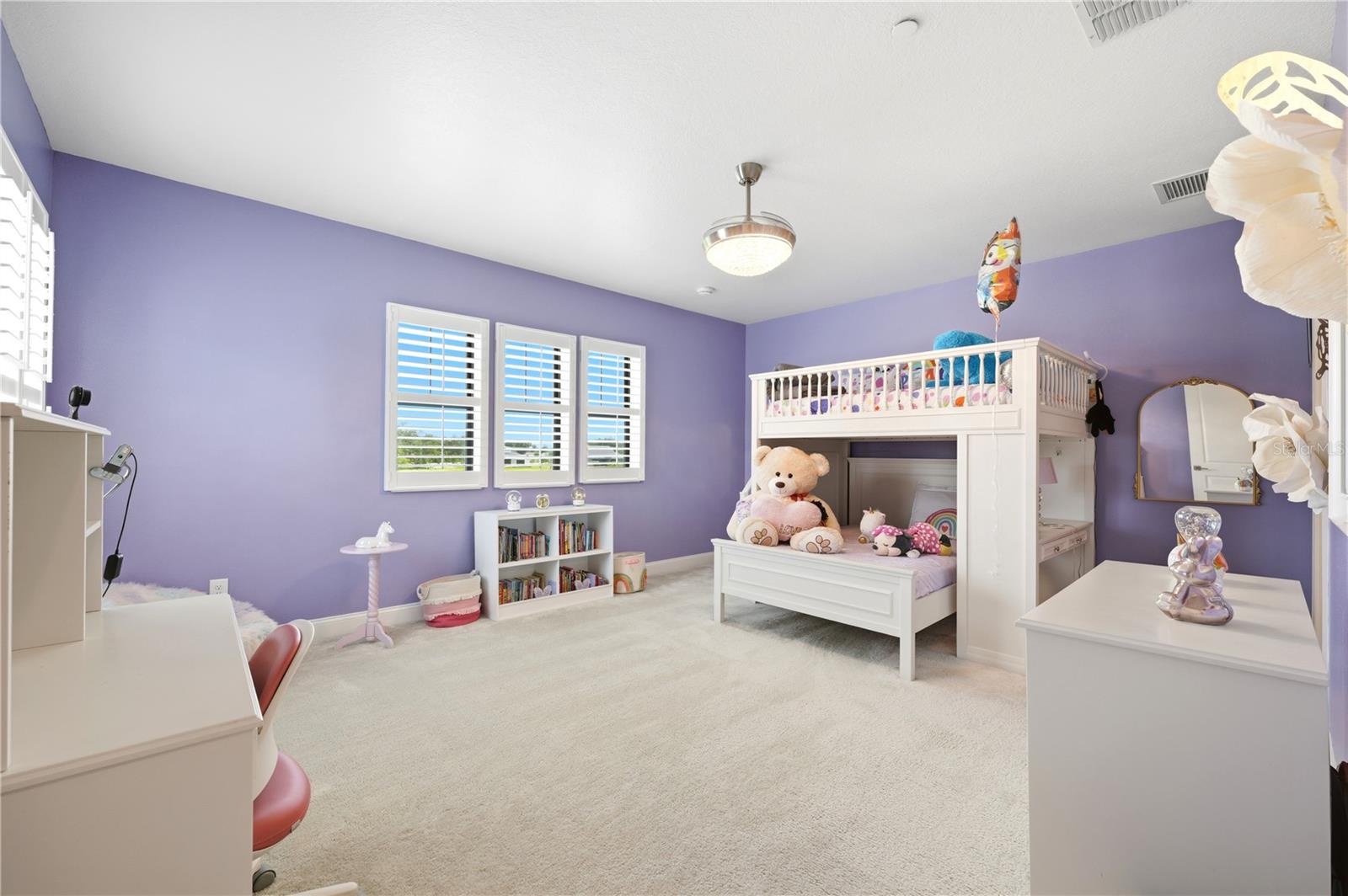 LIVINGSTON GROVE - Residential