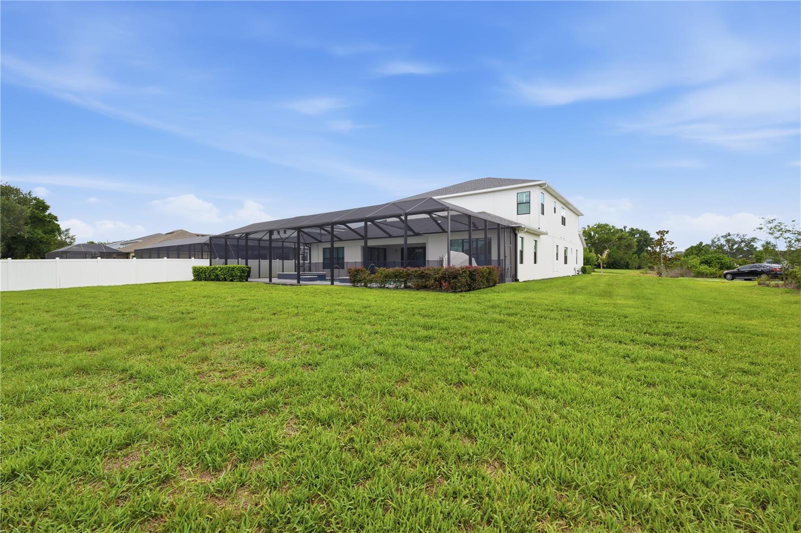 LIVINGSTON GROVE - Residential