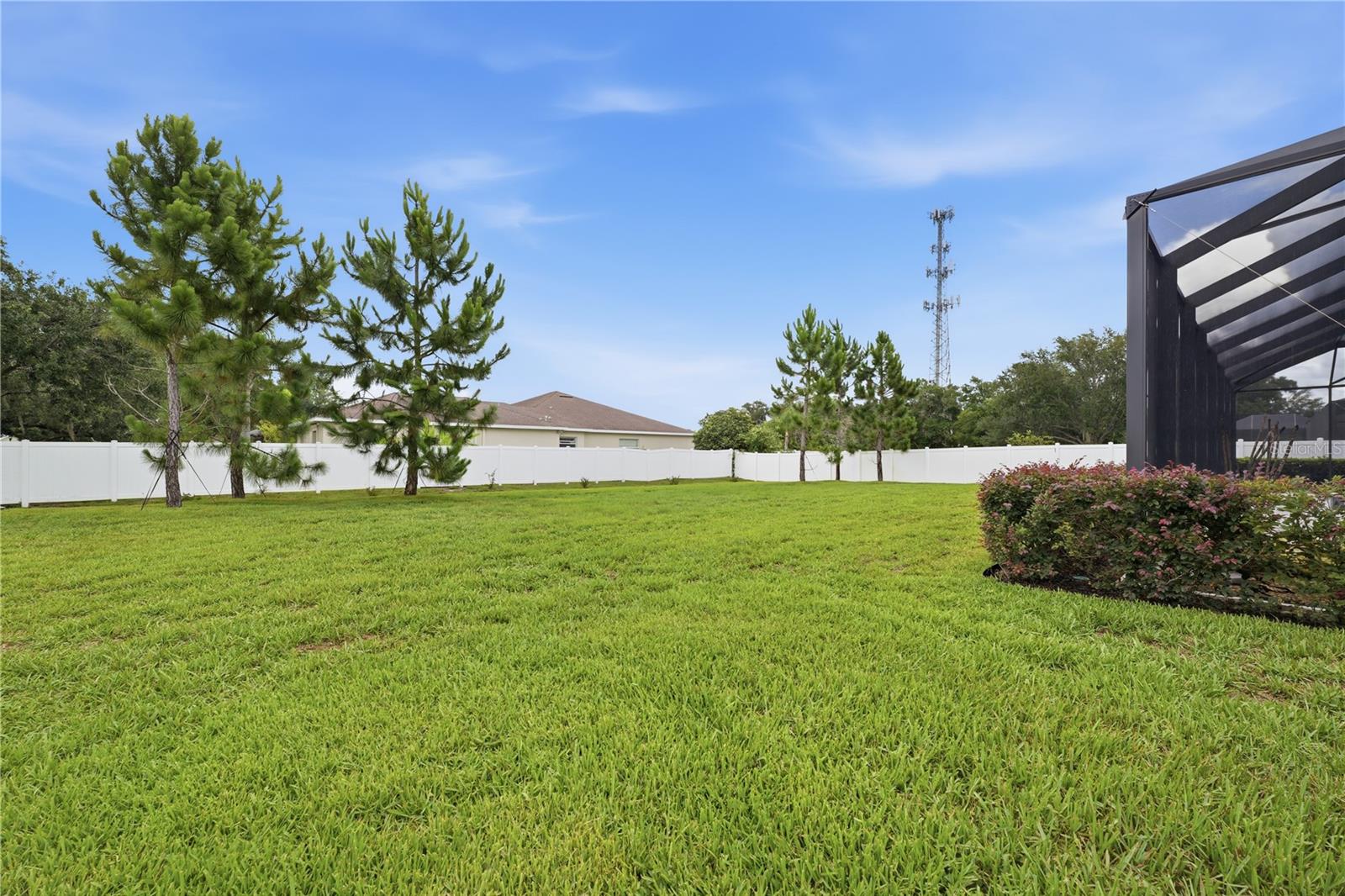 LIVINGSTON GROVE - Residential
