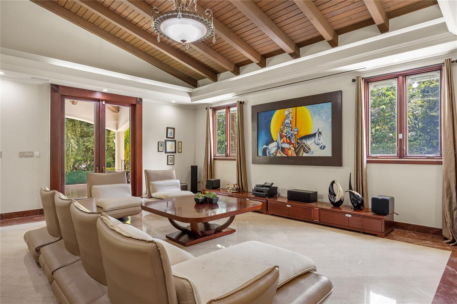 URB. SAN PATRICIO - Residential