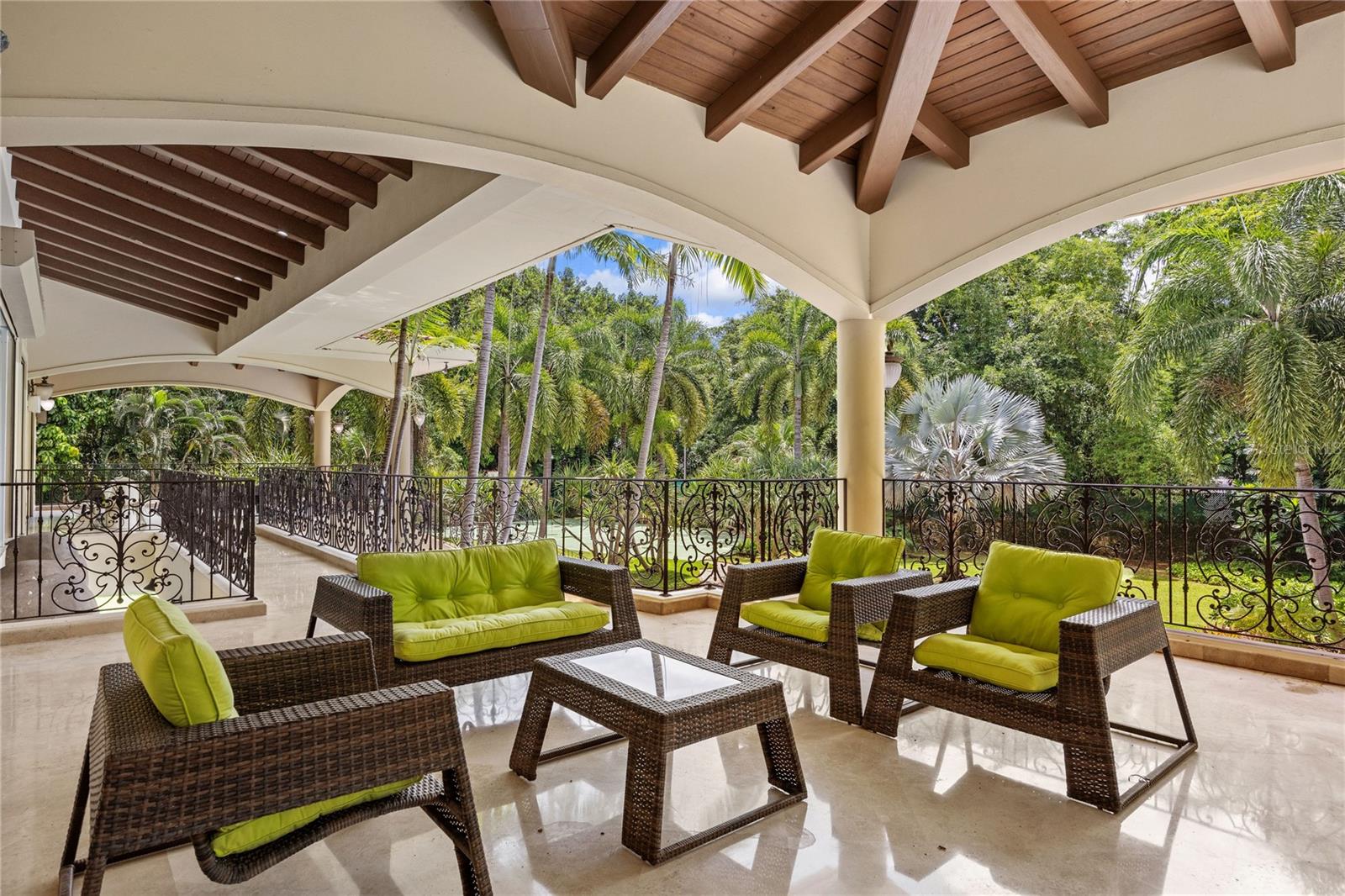 URB. SAN PATRICIO - Residential
