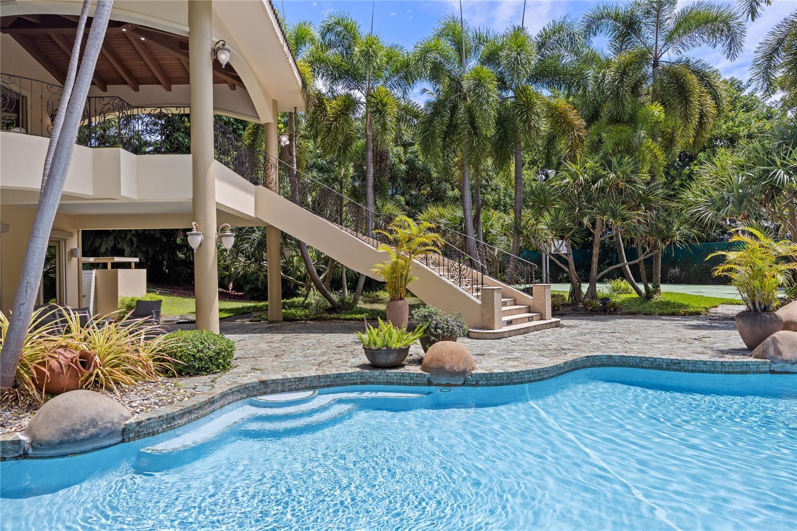 URB. SAN PATRICIO - Residential