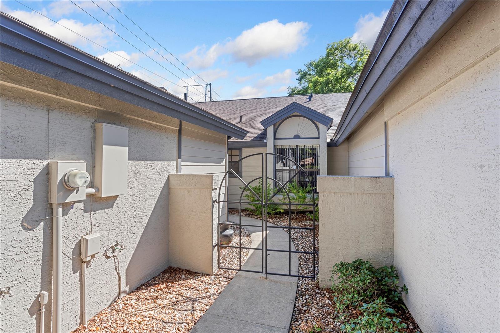 COUNTRY CREEK - Residential