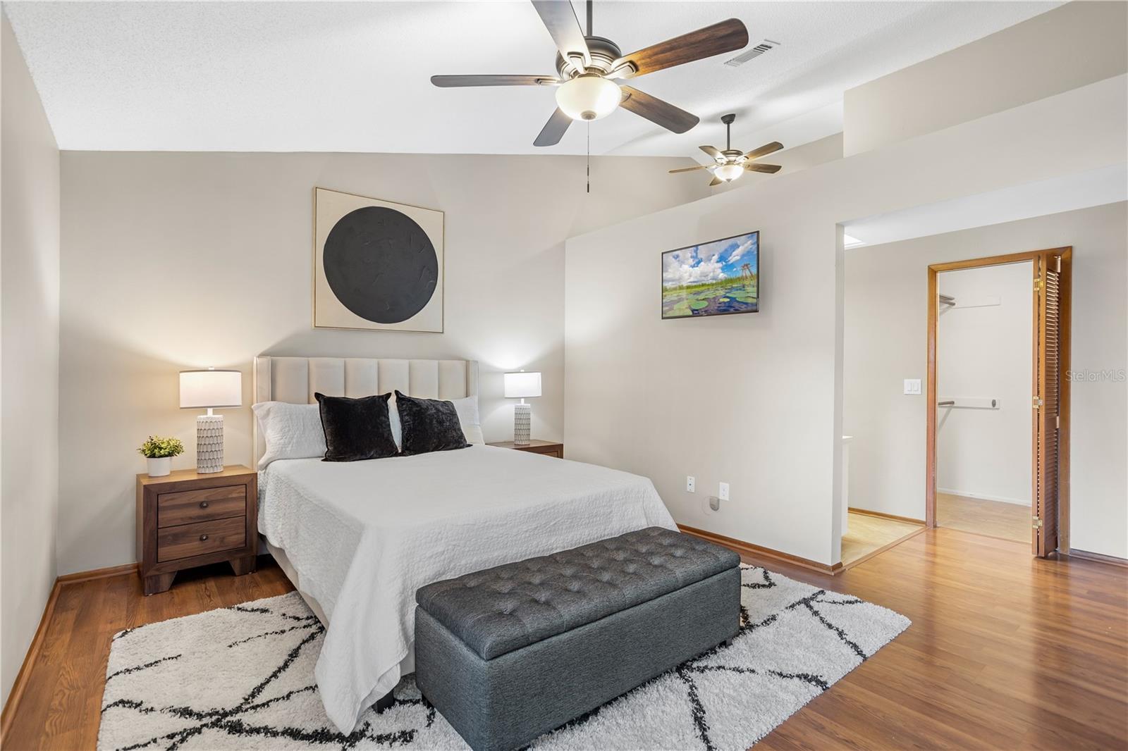 COUNTRY CREEK - Residential