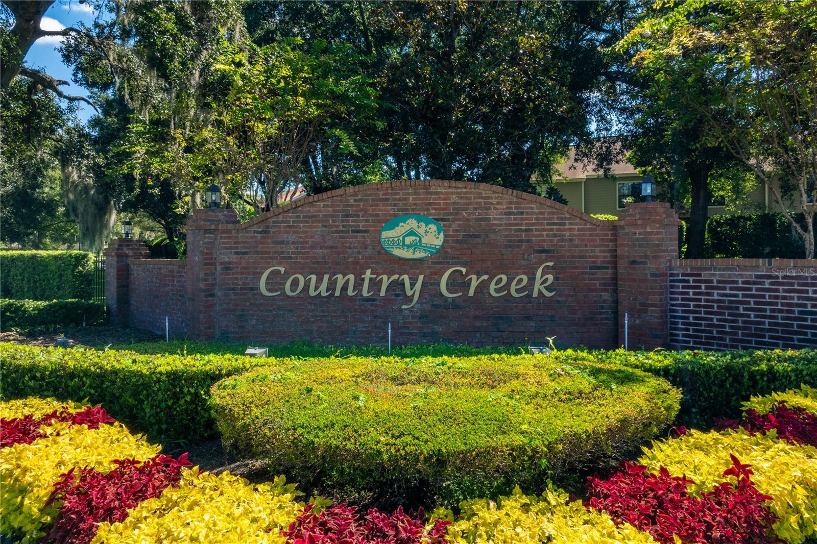 COUNTRY CREEK - Residential