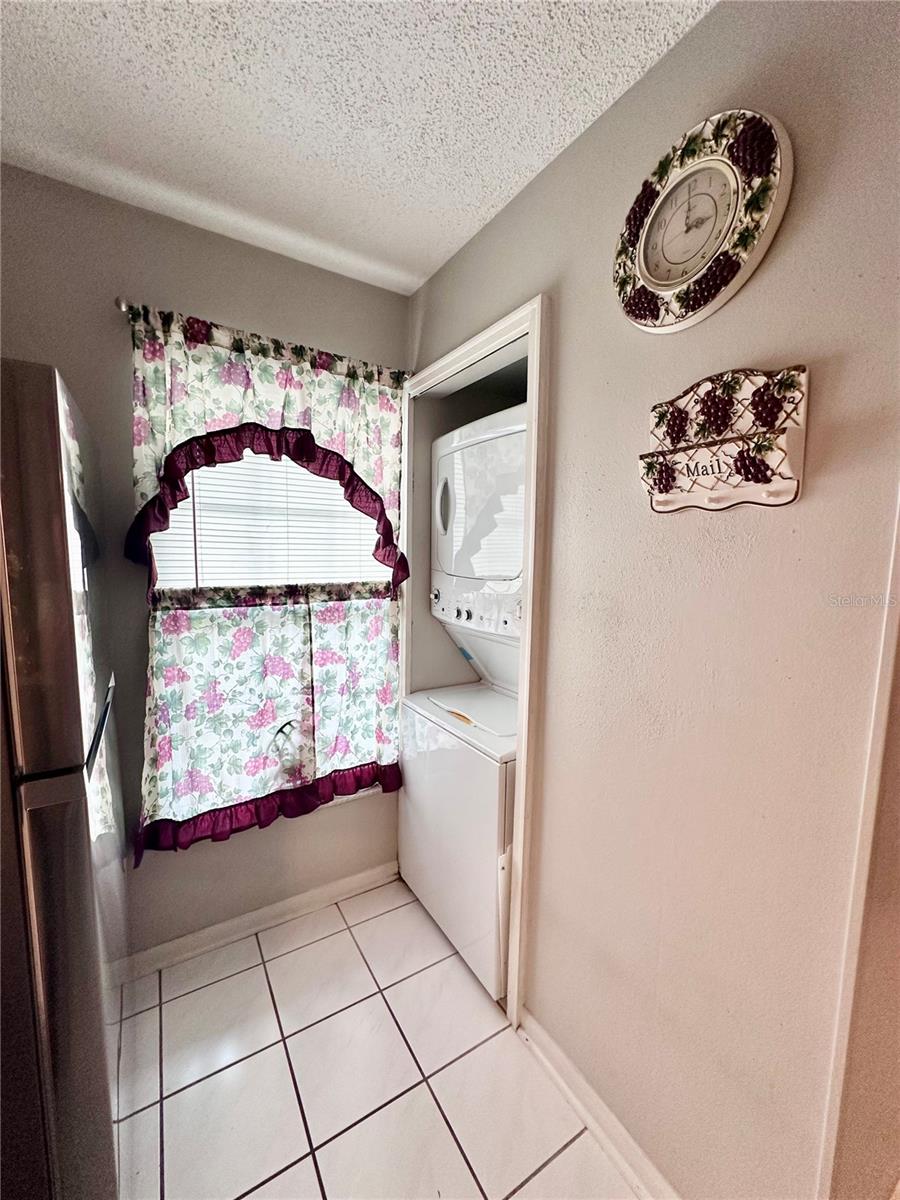 SUNNYBROOK CONDO 07 - Residential