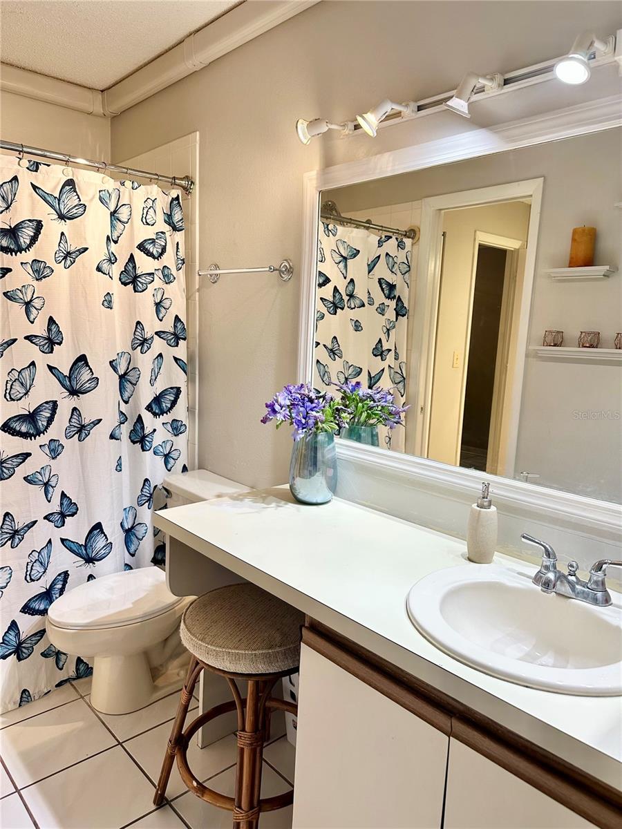 SUNNYBROOK CONDO 07 - Residential