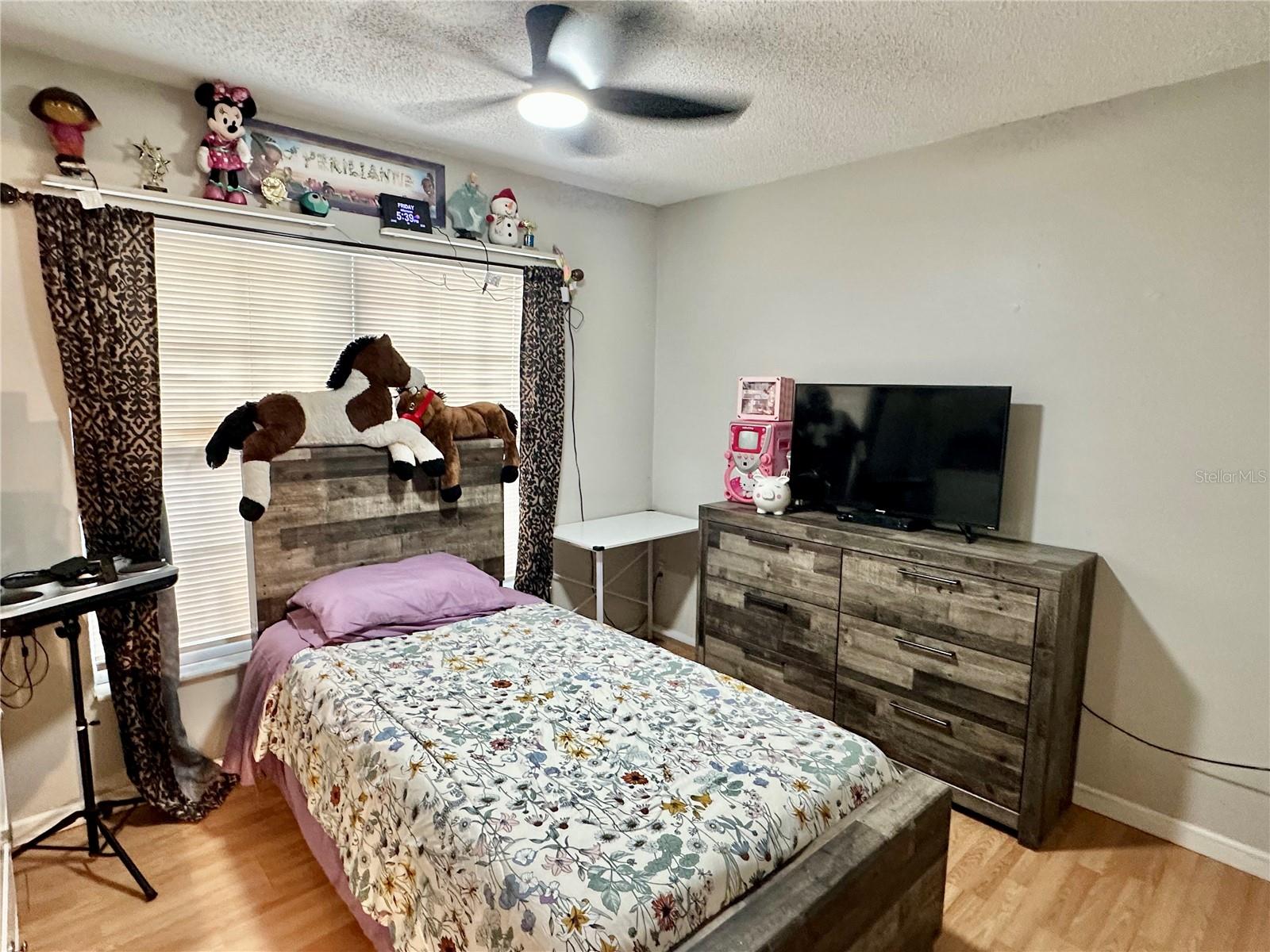 SUNNYBROOK CONDO 07 - Residential