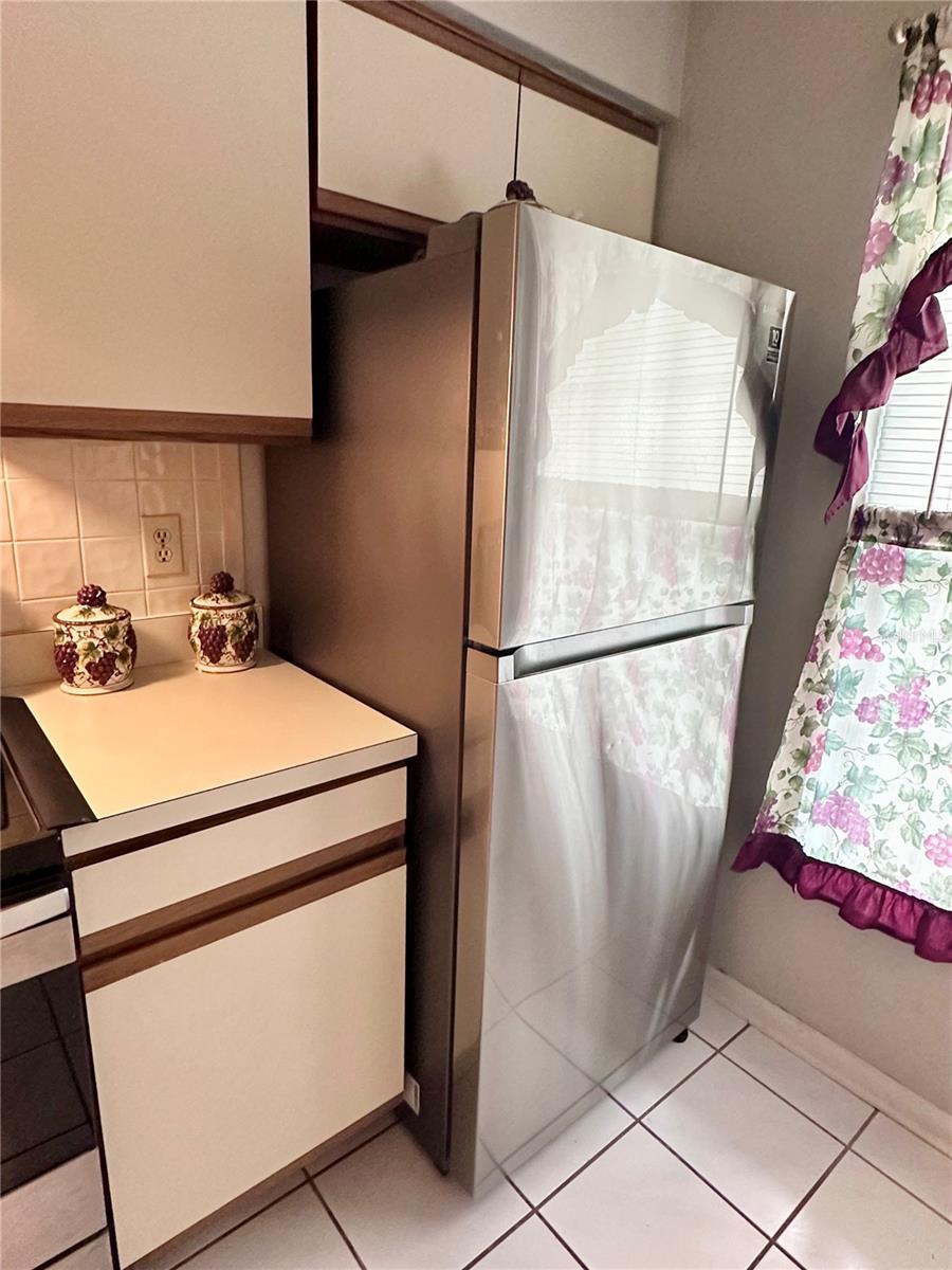 SUNNYBROOK CONDO 07 - Residential