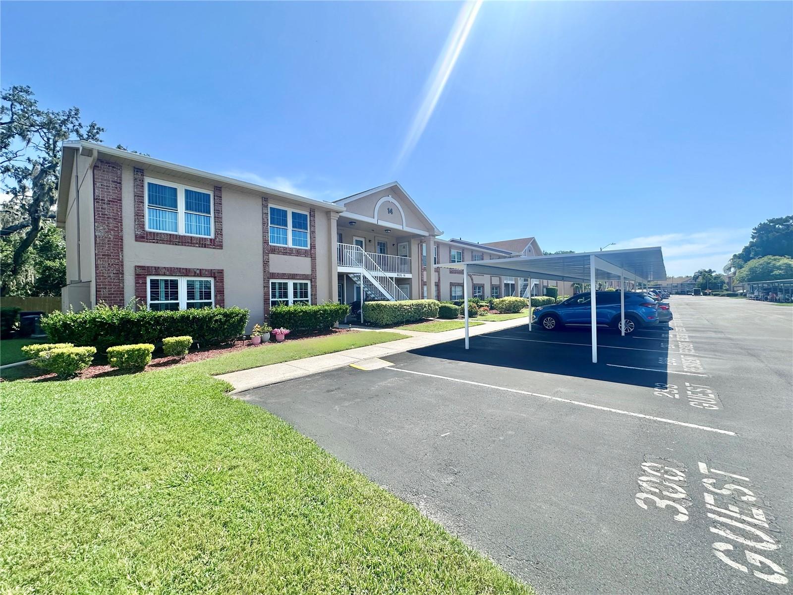 SUNNYBROOK CONDO 07 - Residential