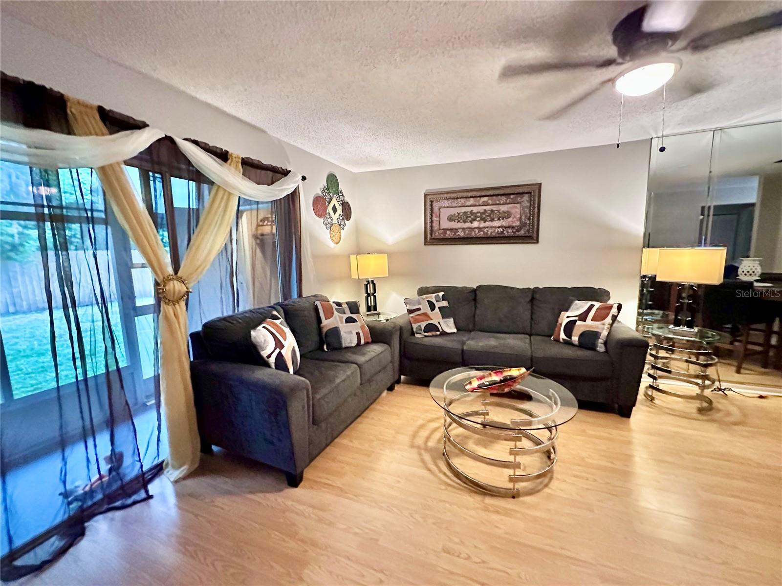 SUNNYBROOK CONDO 07 - Residential