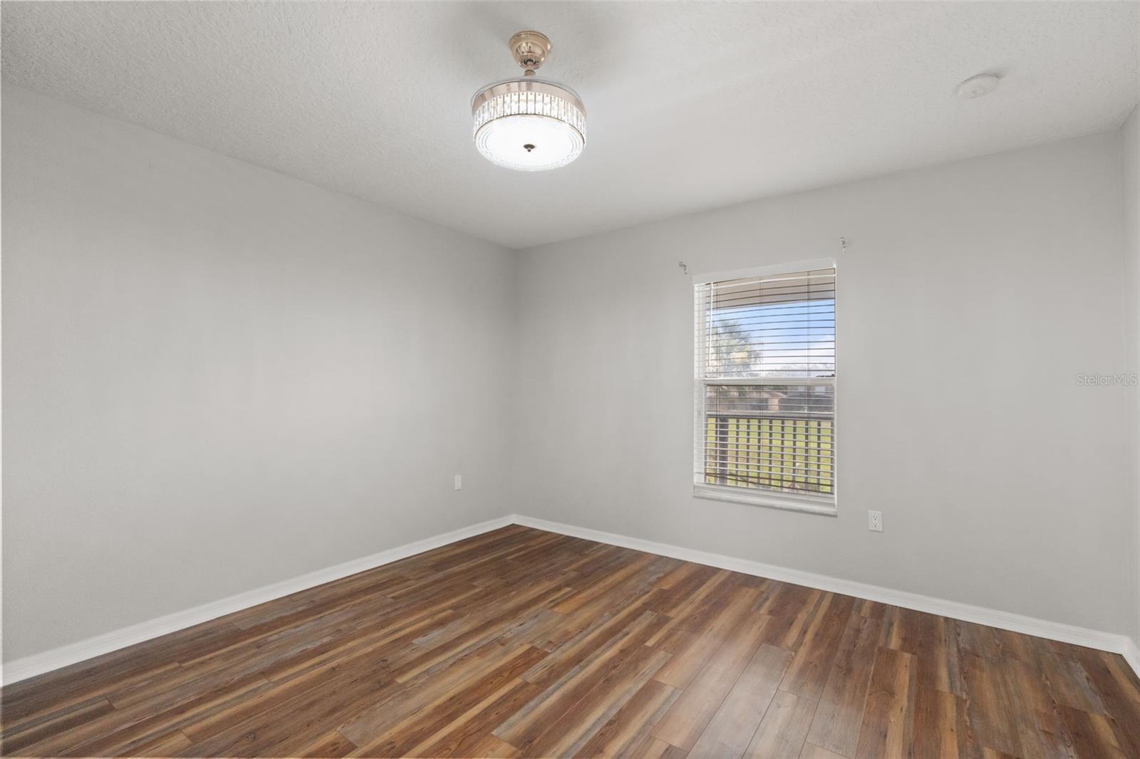 STONEYBROOK WEST - Residential