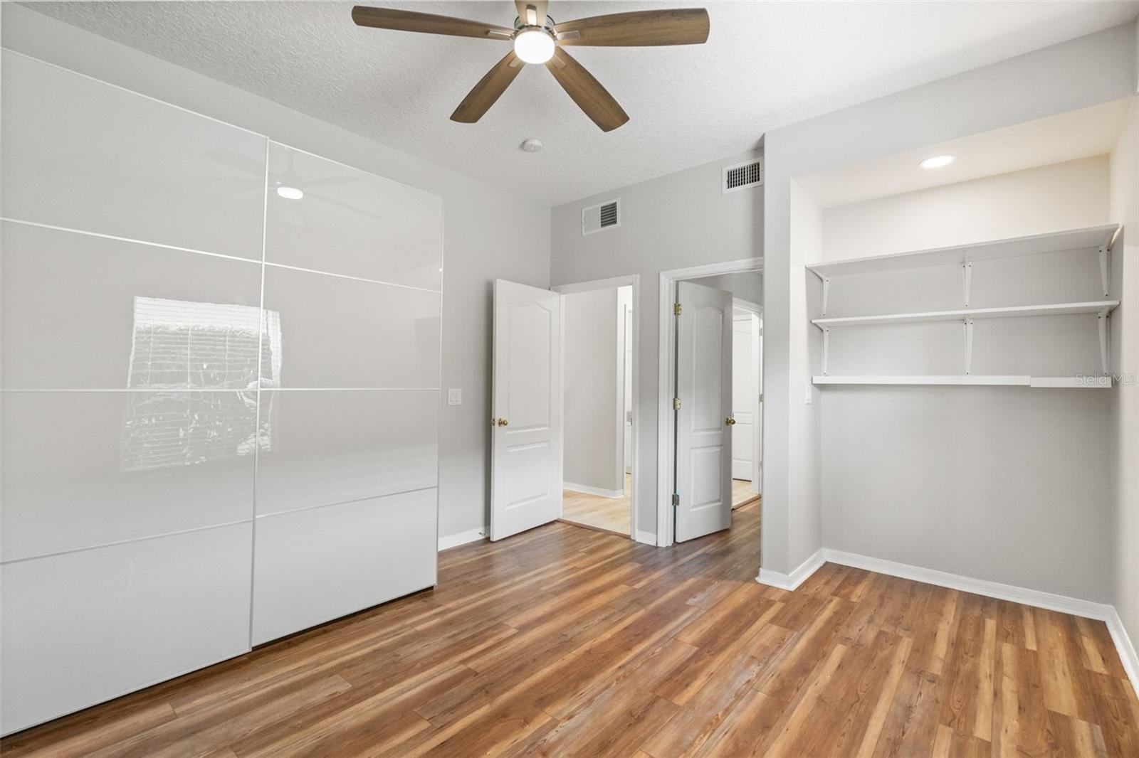 STONEYBROOK WEST - Residential