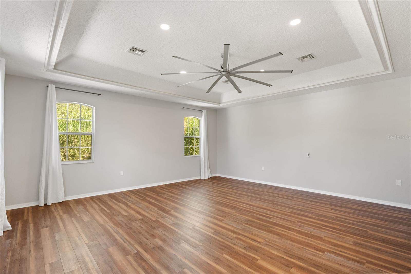 STONEYBROOK WEST - Residential
