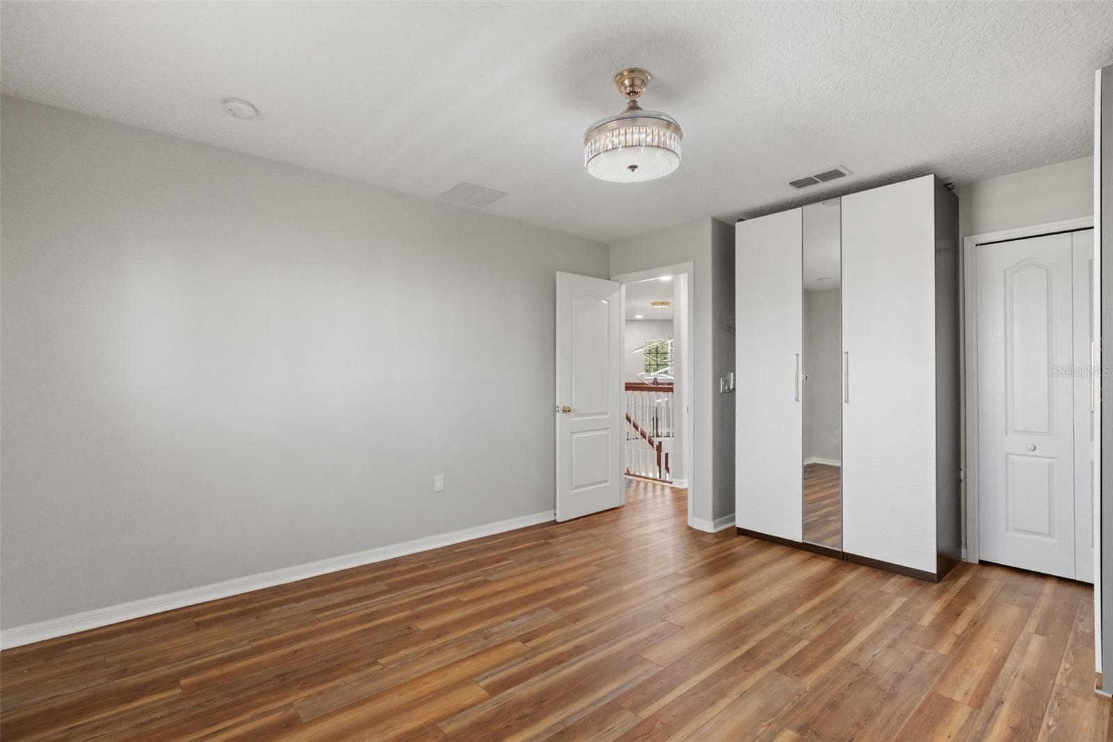 STONEYBROOK WEST - Residential