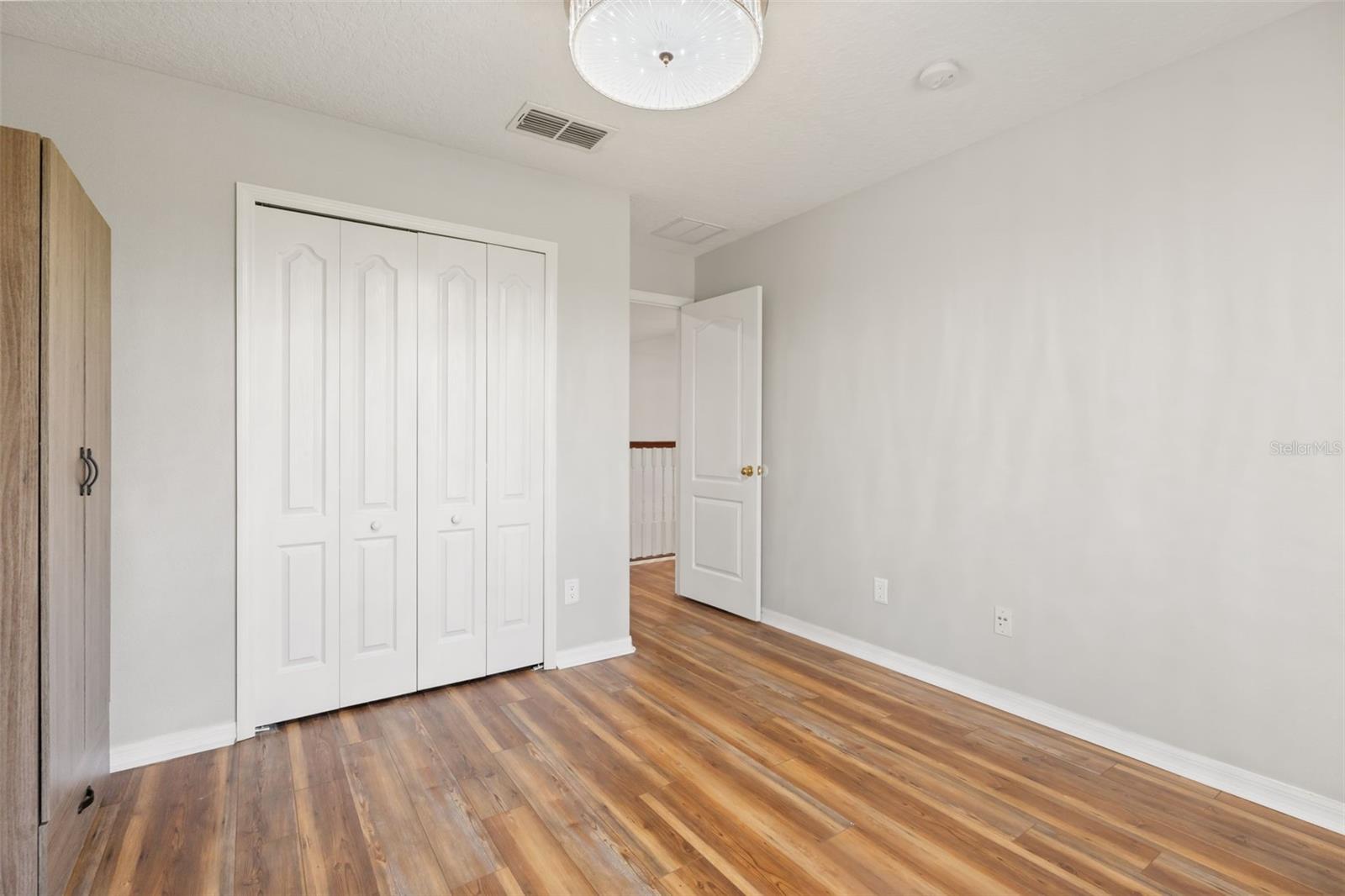 STONEYBROOK WEST - Residential