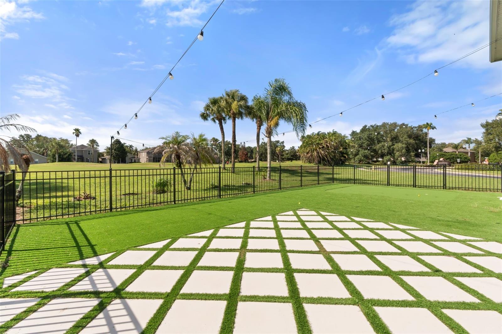 STONEYBROOK WEST - Residential