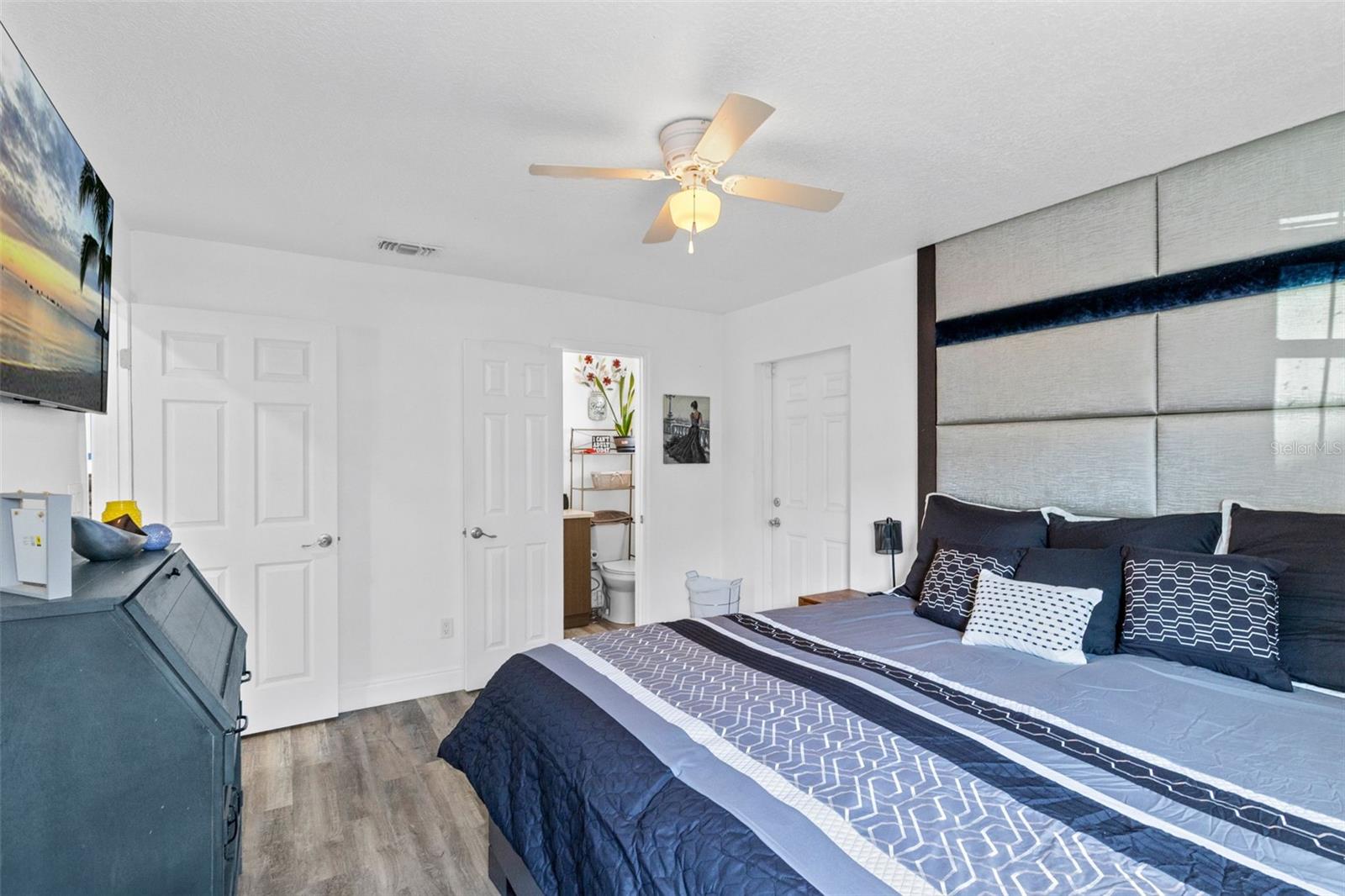 GARDEN PARK REP - Residential