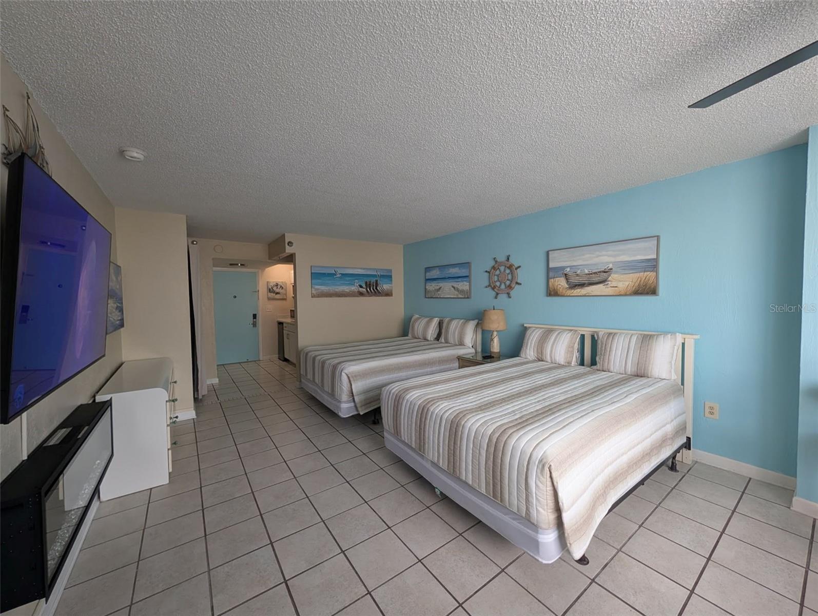 FOUNTAIN BEACH RESORT CONDO - Residential