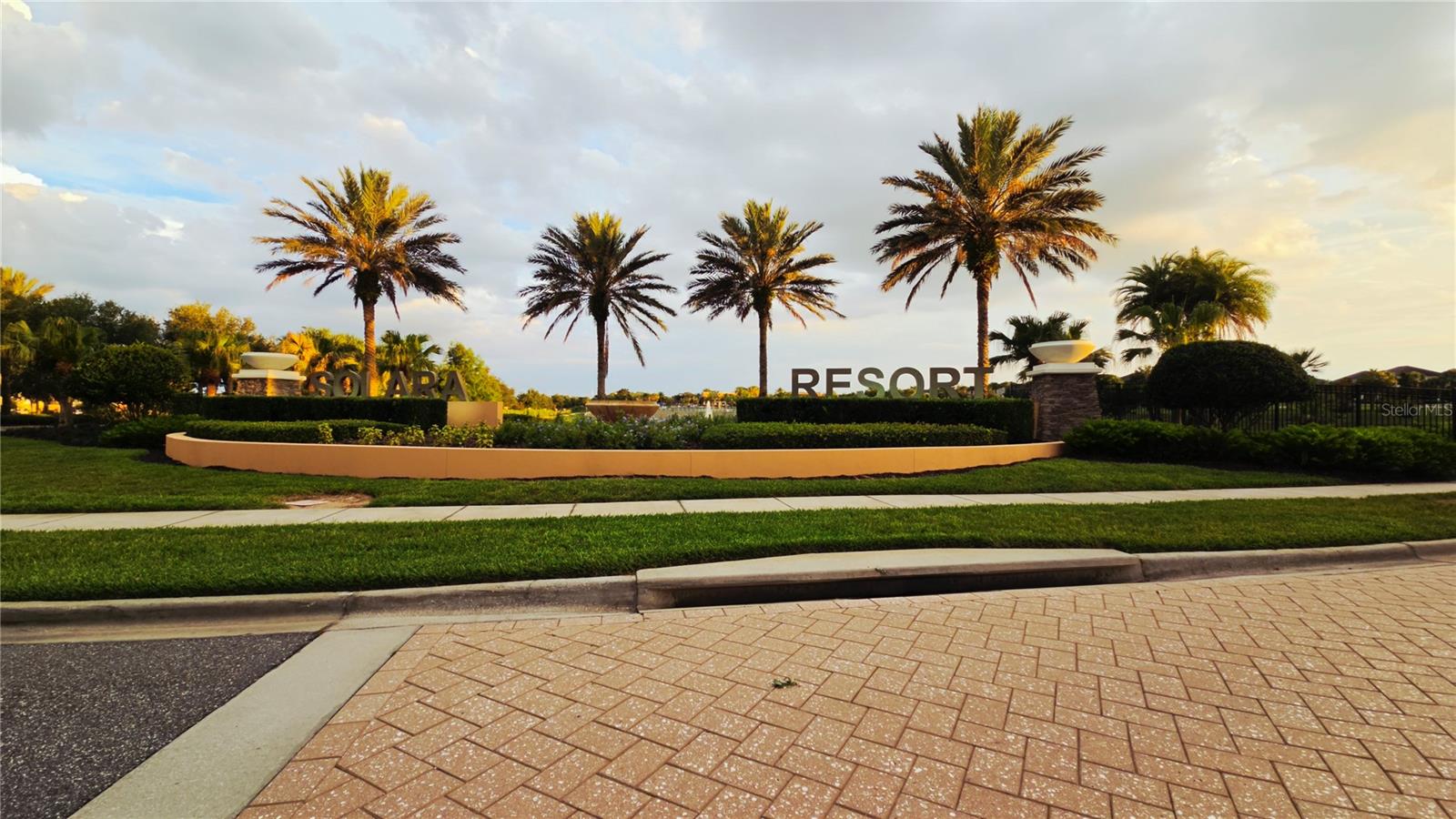 SOLARA RESORT - Residential
