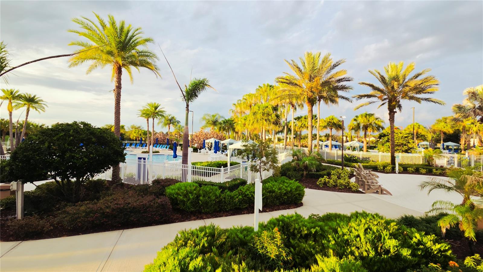 SOLARA RESORT - Residential