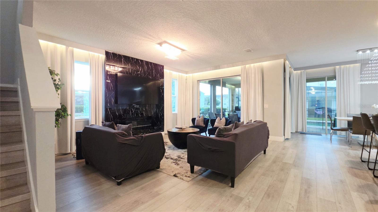 SOLARA RESORT - Residential