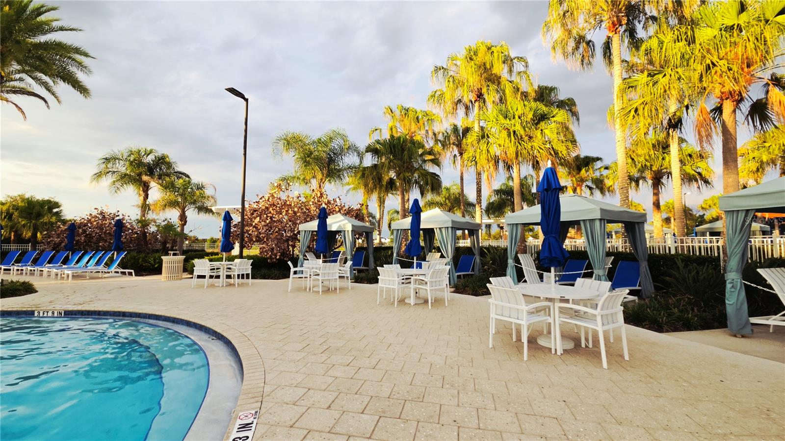 SOLARA RESORT - Residential
