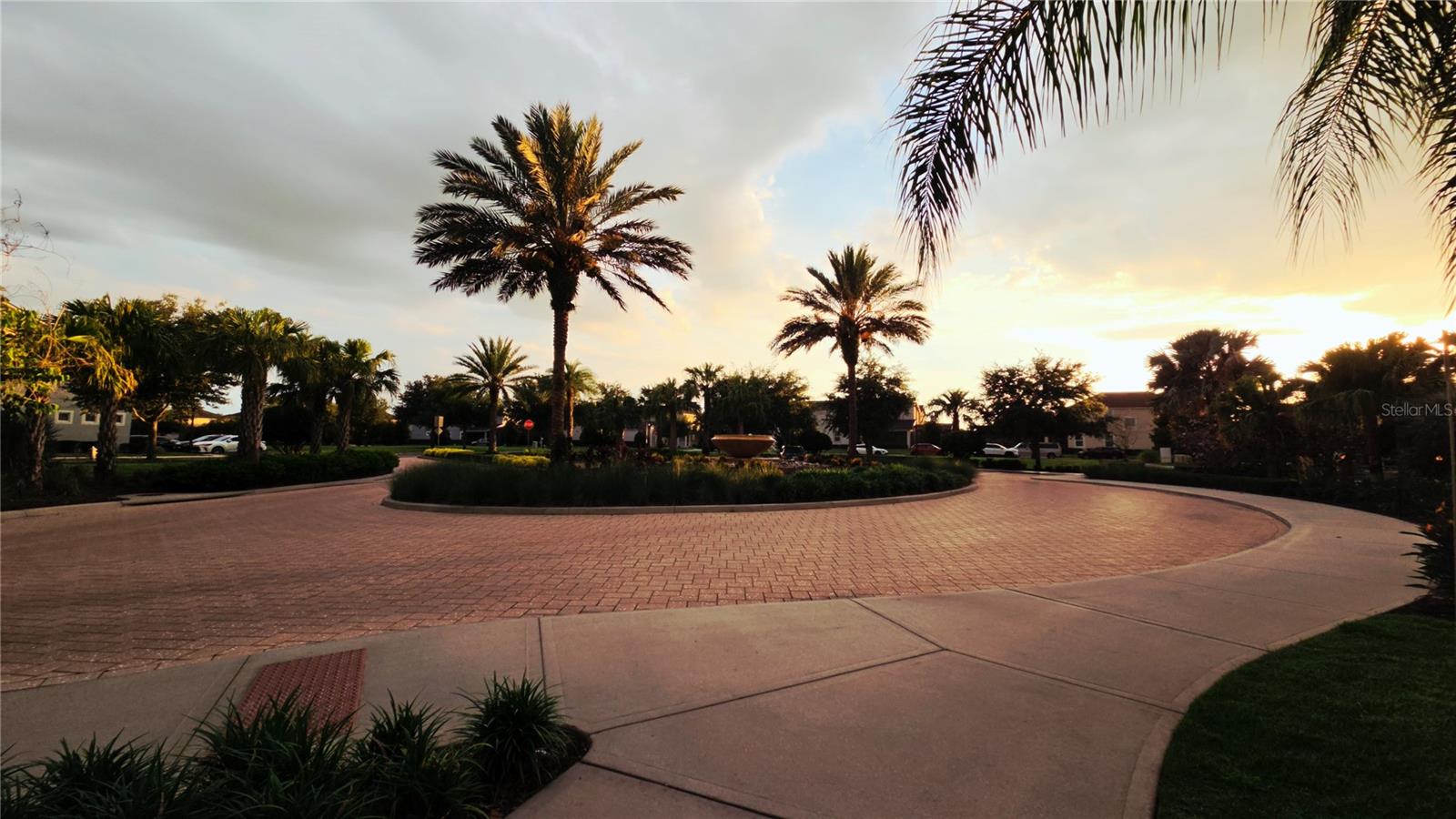 SOLARA RESORT - Residential