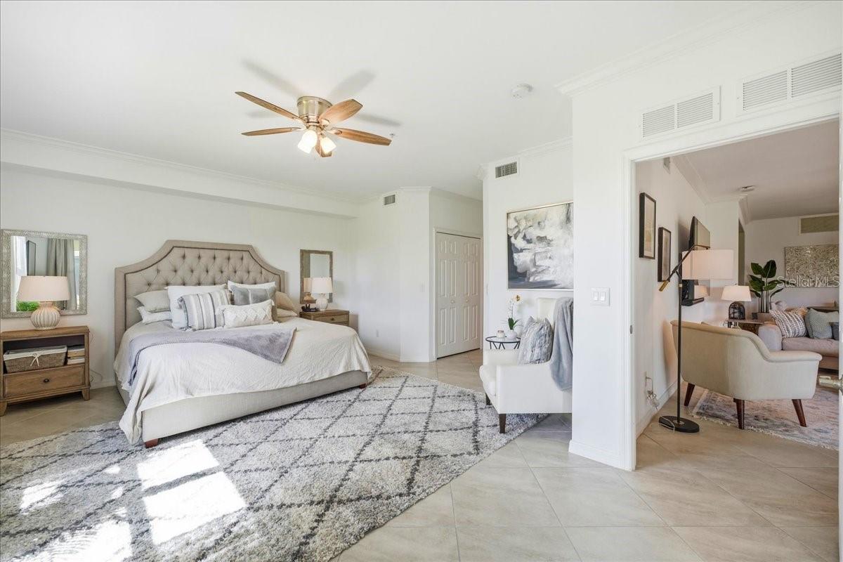LAKEWOOD NATIONAL - Residential