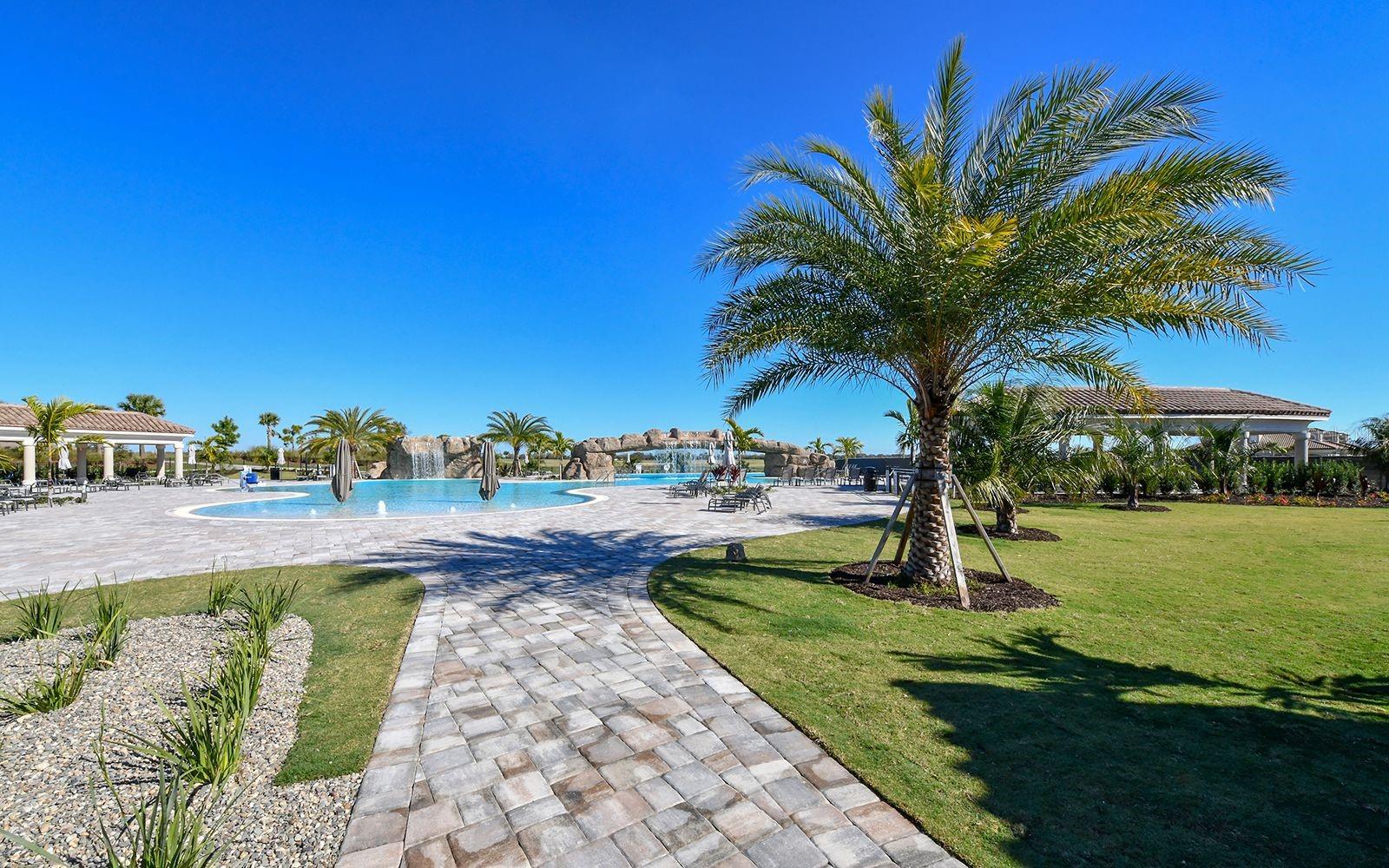 LAKEWOOD NATIONAL - Residential