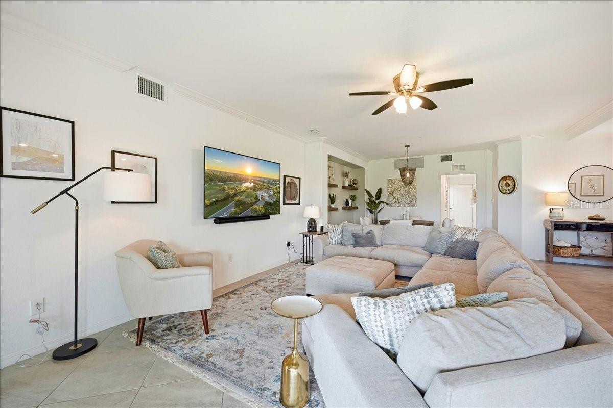 LAKEWOOD NATIONAL - Residential