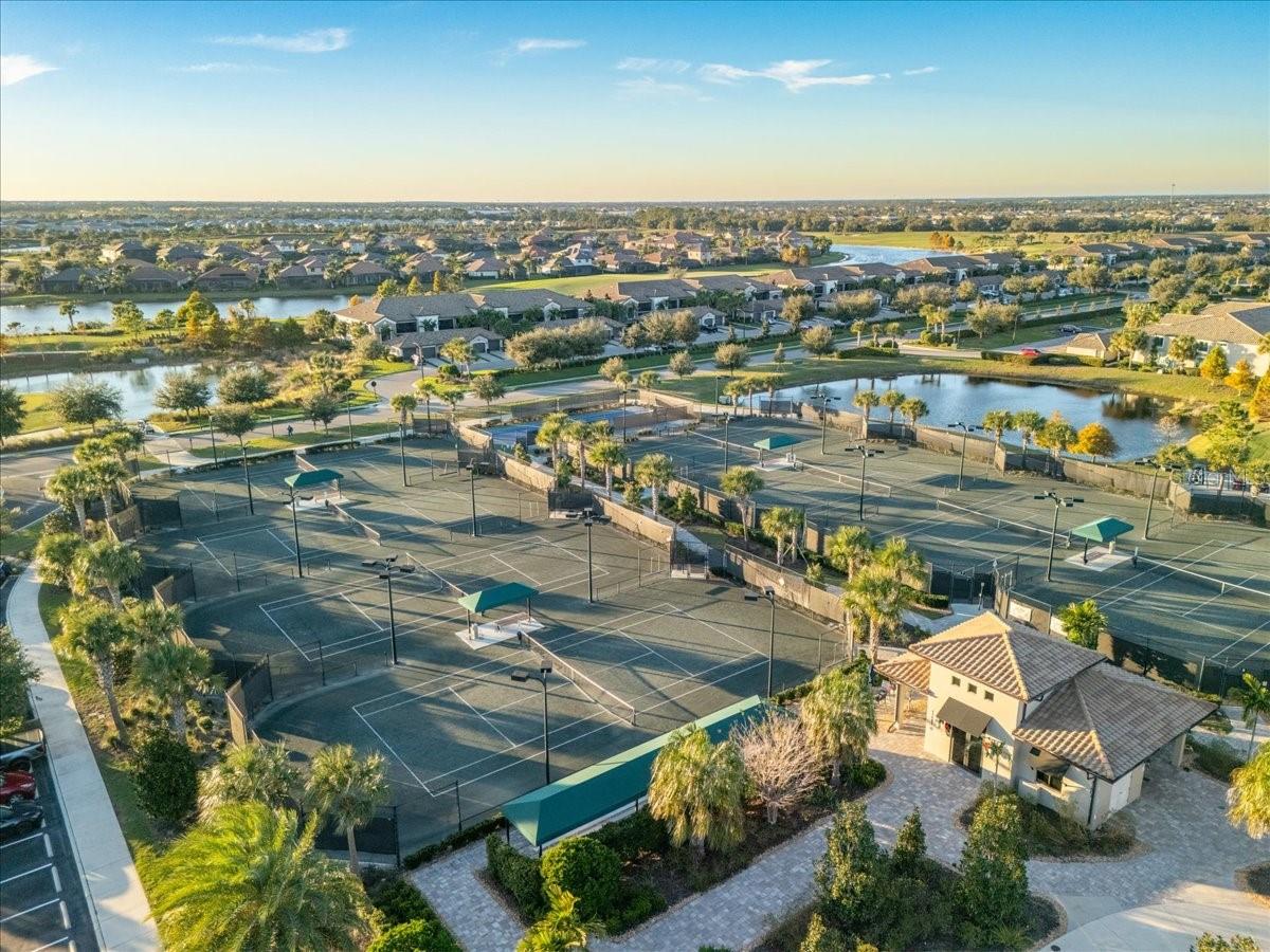 LAKEWOOD NATIONAL - Residential