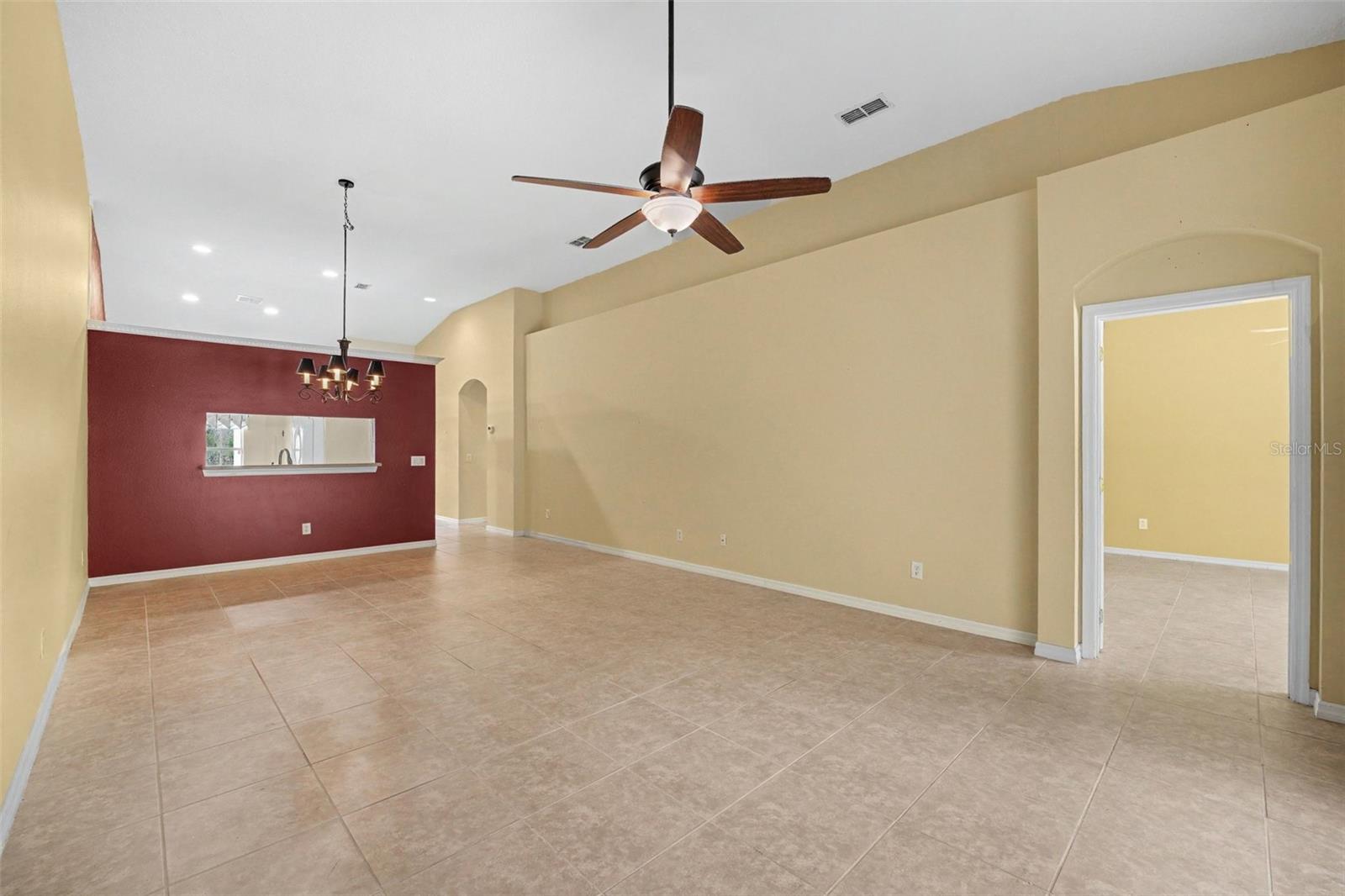 CAPRON RIDGE PHASE 03 - Residential