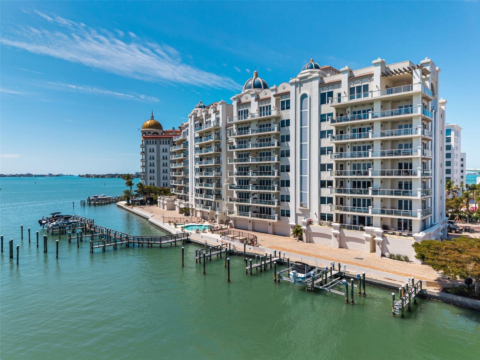 LA BELLASARA - Residential