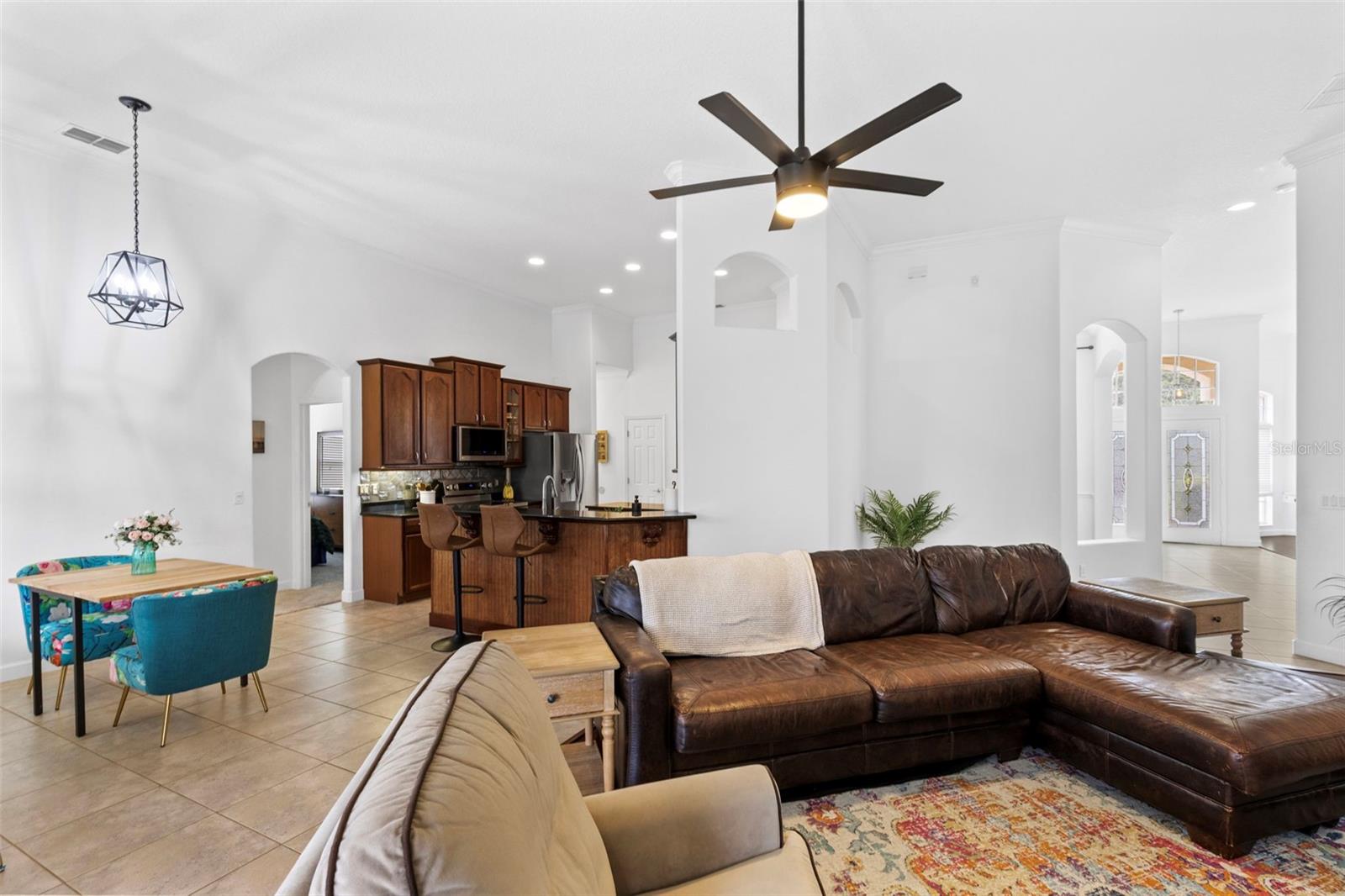 WINDSOR LANDING PH 01 46/26 - Residential