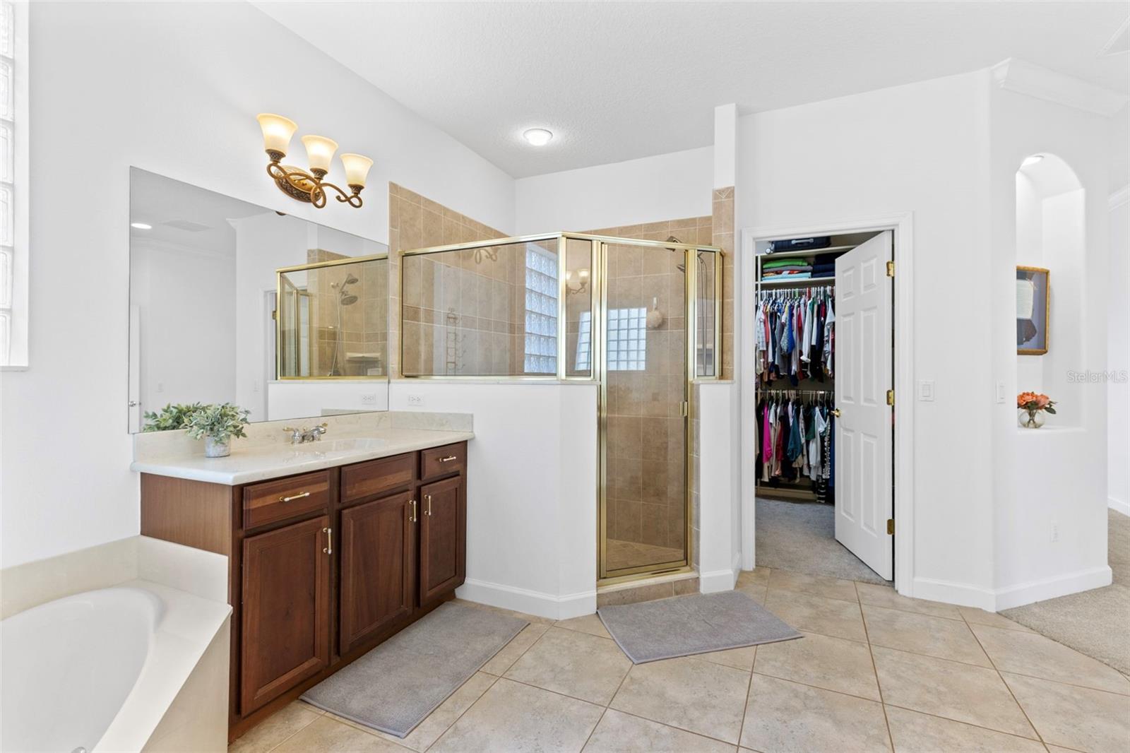 WINDSOR LANDING PH 01 46/26 - Residential