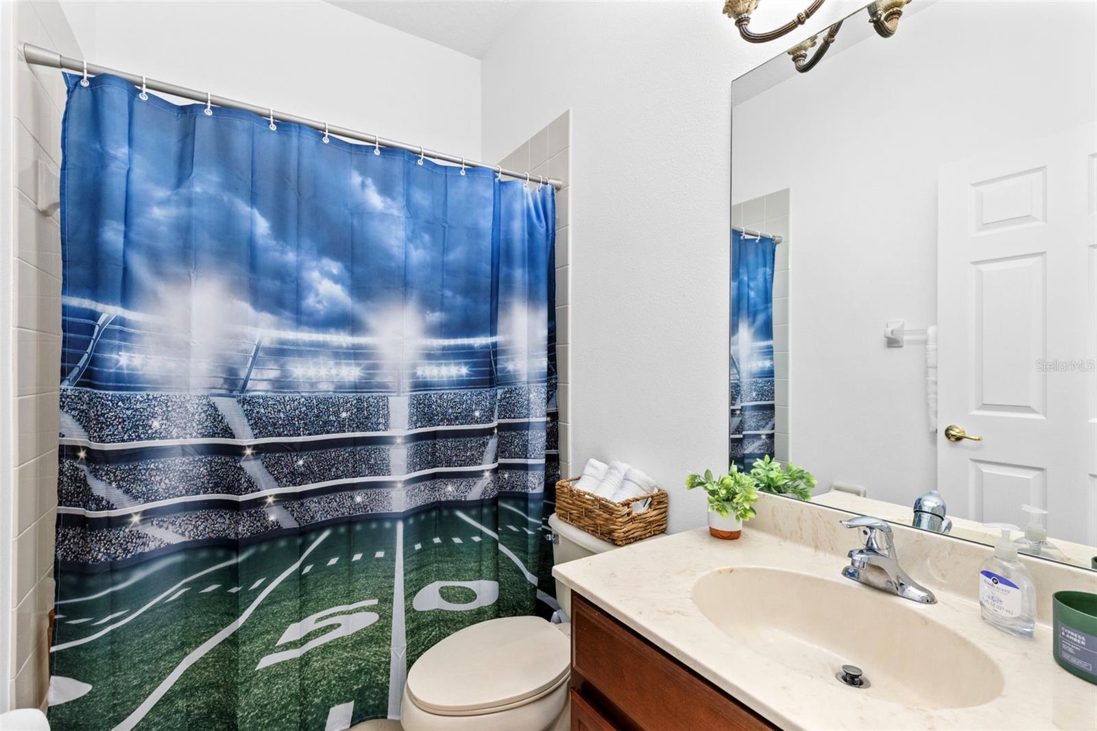 WINDSOR LANDING PH 01 46/26 - Residential