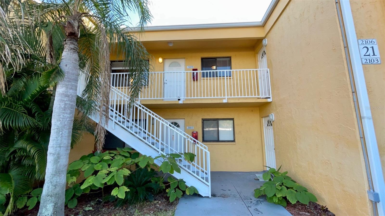 GARDEN WALK PH 1 - Residential Lease
