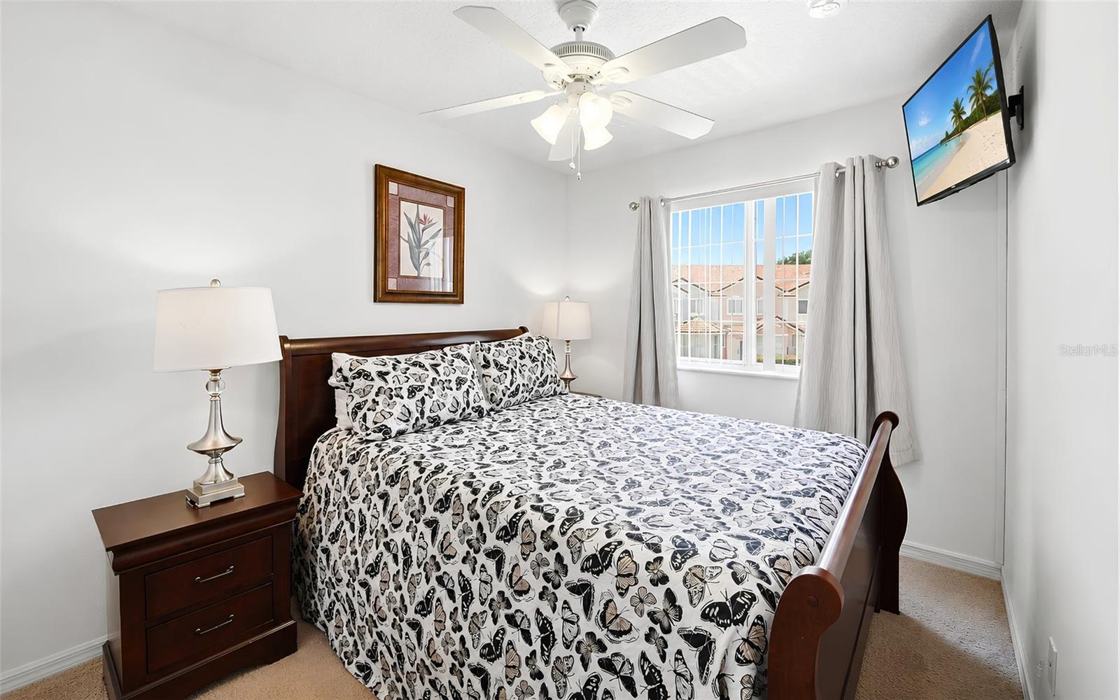 FIESTA KEY - Residential